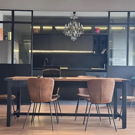 Design Big Bright Apartment