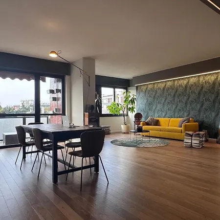 Design Big Bright Apartment *