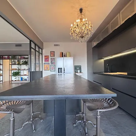 Design Big Bright Milan